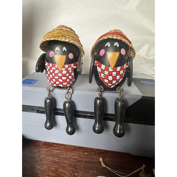 Vintage Wooden Crow Blackbird Shelf Sitters w/ Straw Hat set of 2 Terrys Village - Picture 2 of 8